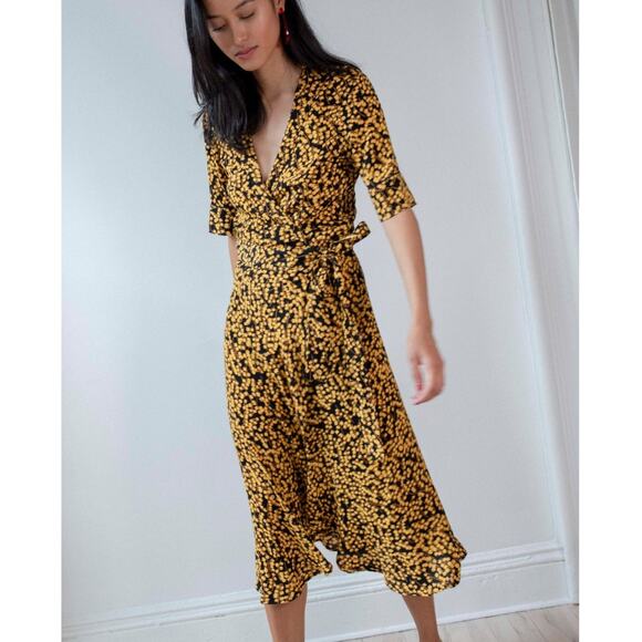 Ganni Black Yellow Floral Short Sleeve V Neck Emory Crepe Midi Wrap Dress XS - Picture 1 of 8